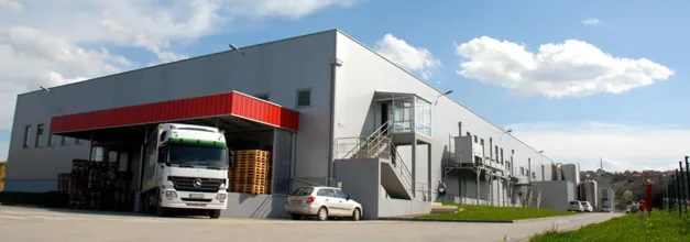 Ulaz u pogon MIG99 sa kamionom na utovaru